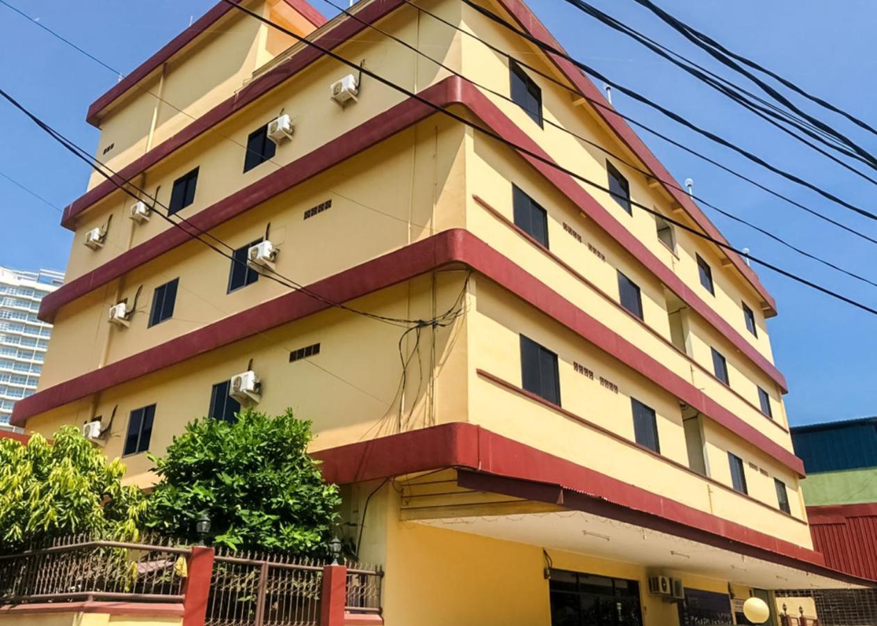OYO 3372 Hotel Pelita Terang Nagoya Bagian luar foto